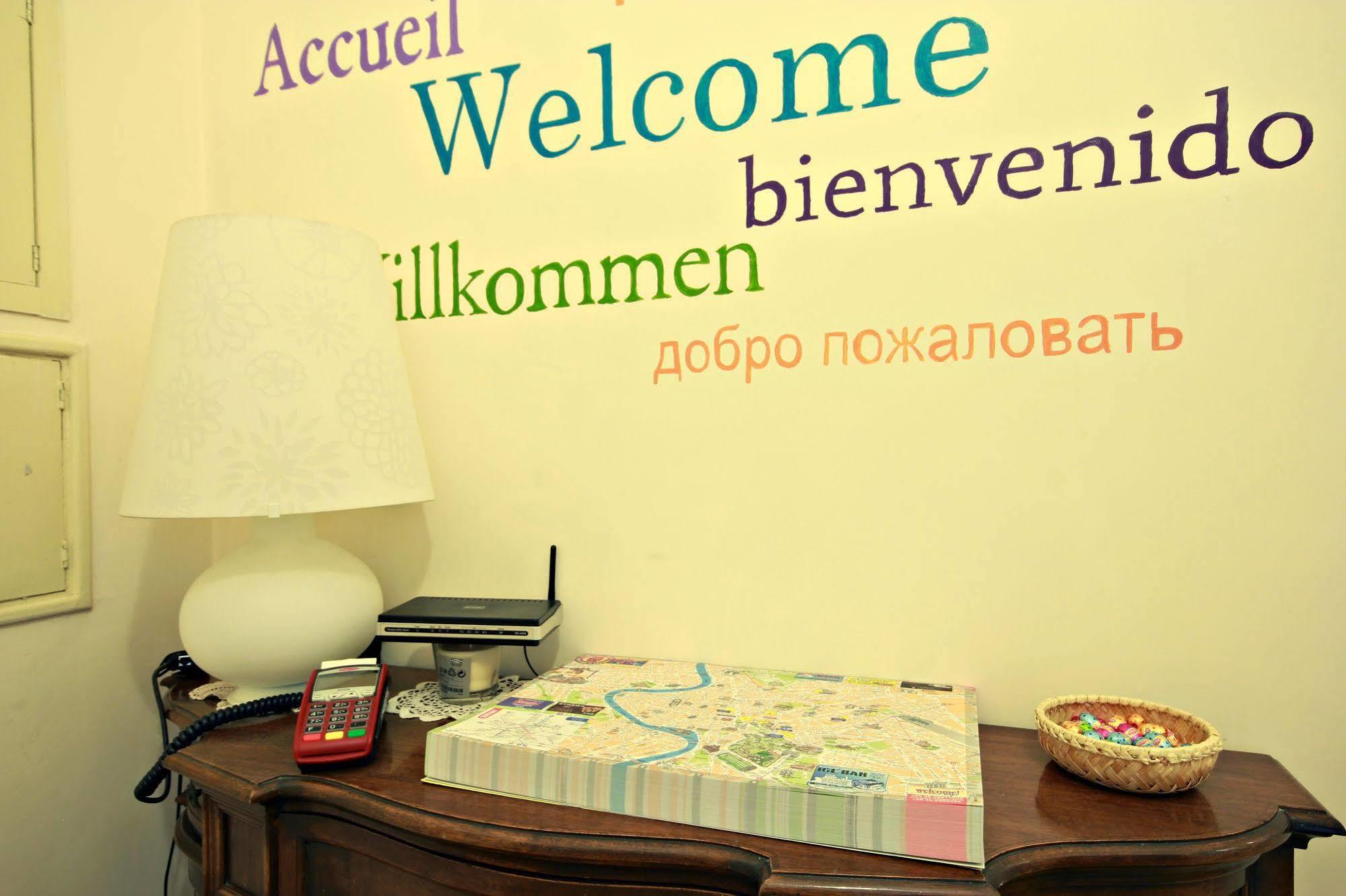 B&B Acasadibarbara Rome Bagian luar foto