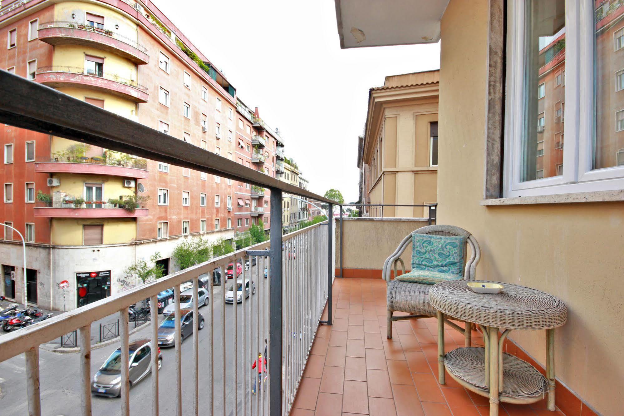 B&B Acasadibarbara Rome Bagian luar foto